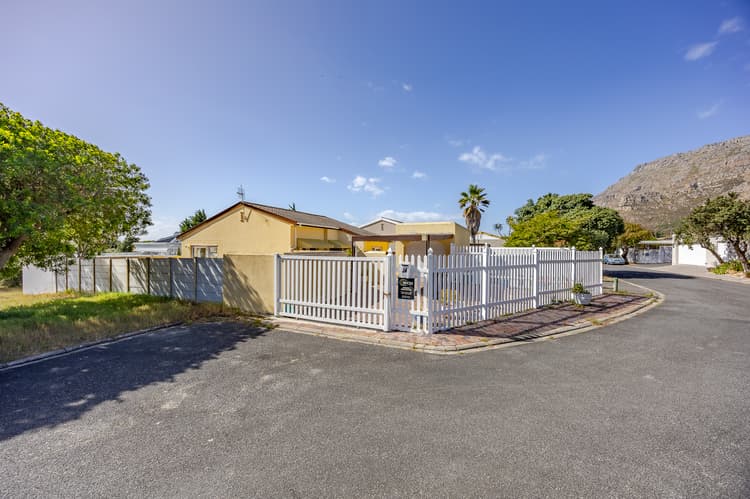 Main property image