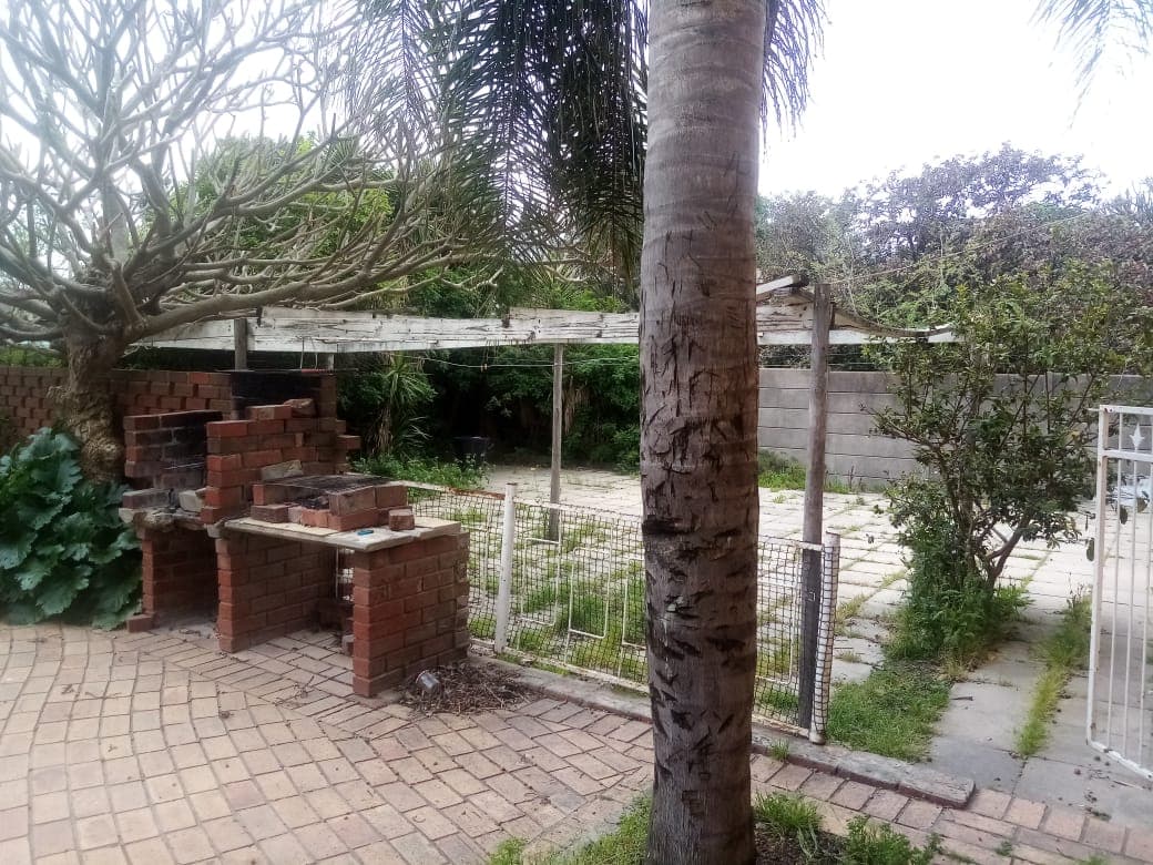 Image 5 of 6