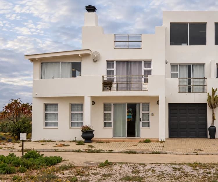 Main property image