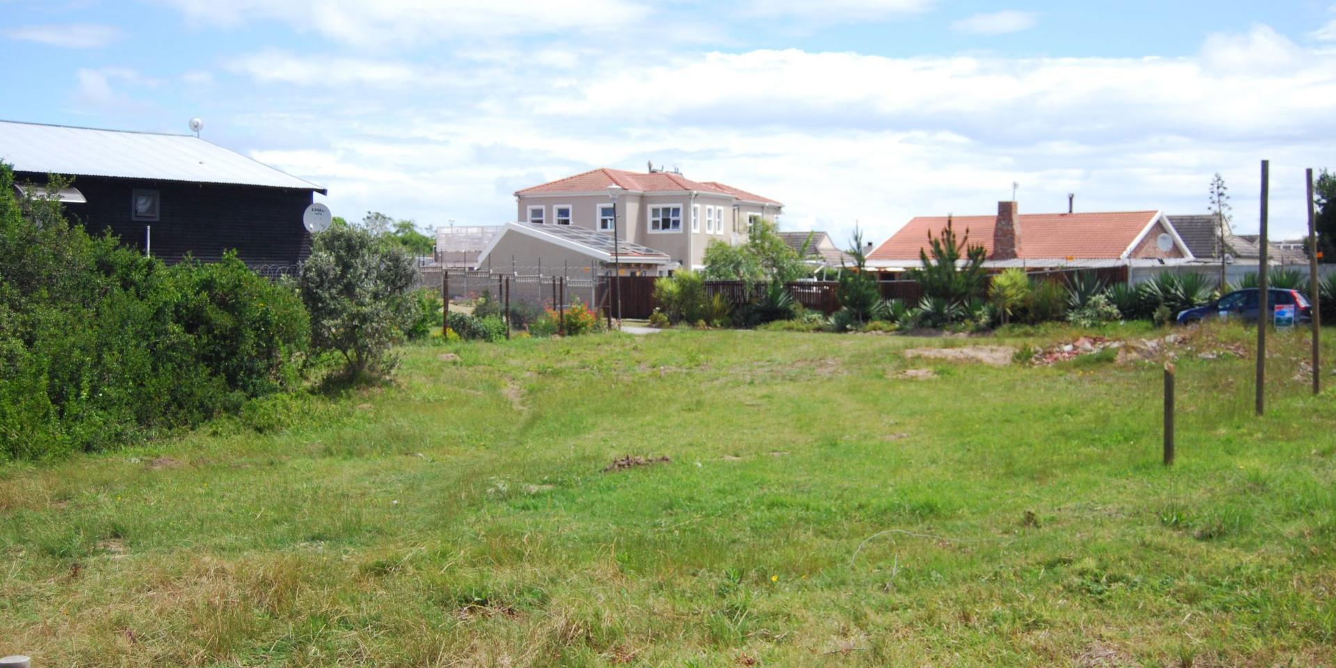 Image 4 of 6