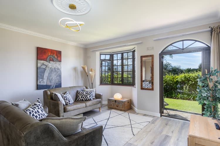 Main property image