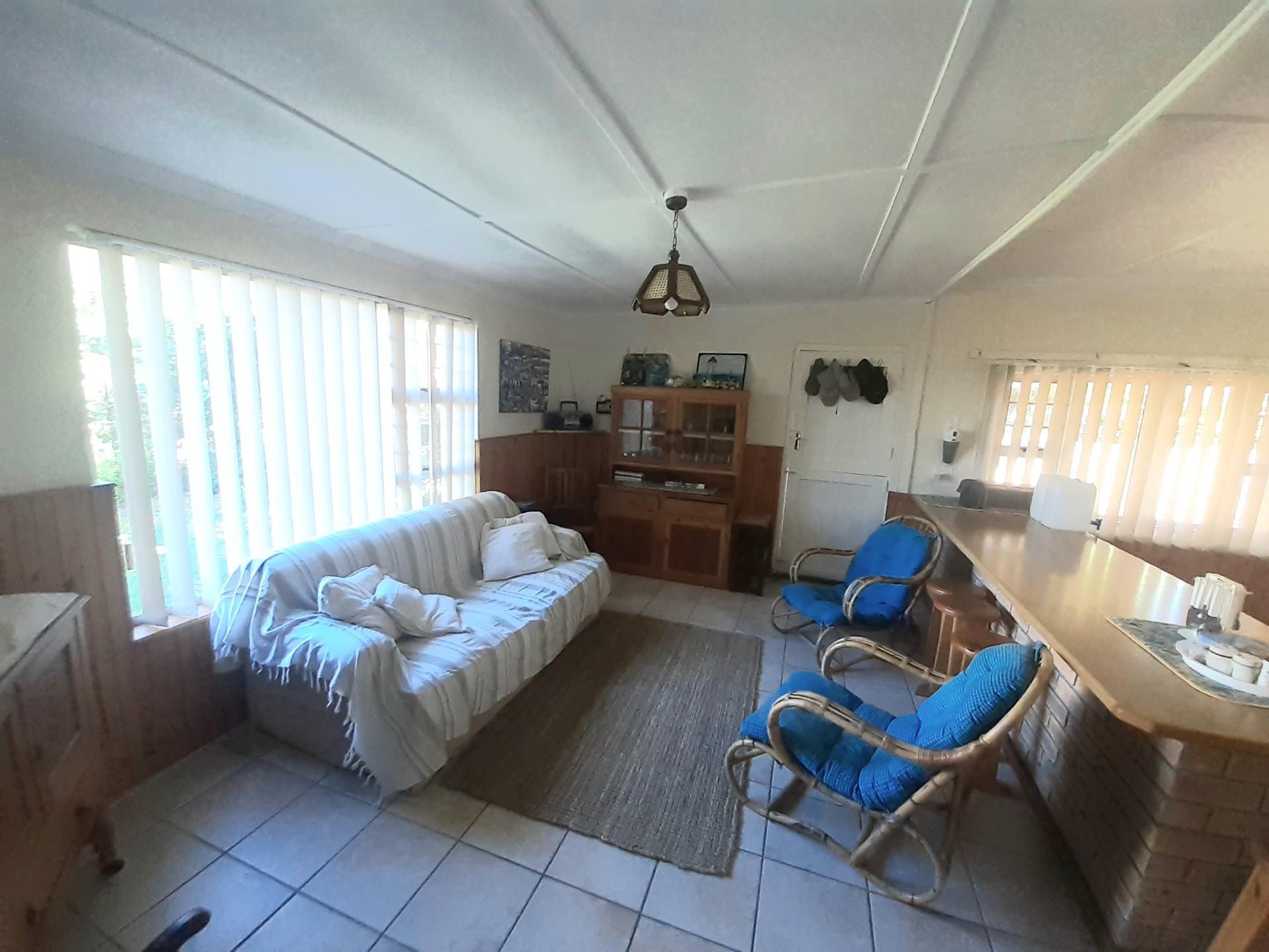 Image 5 of 6