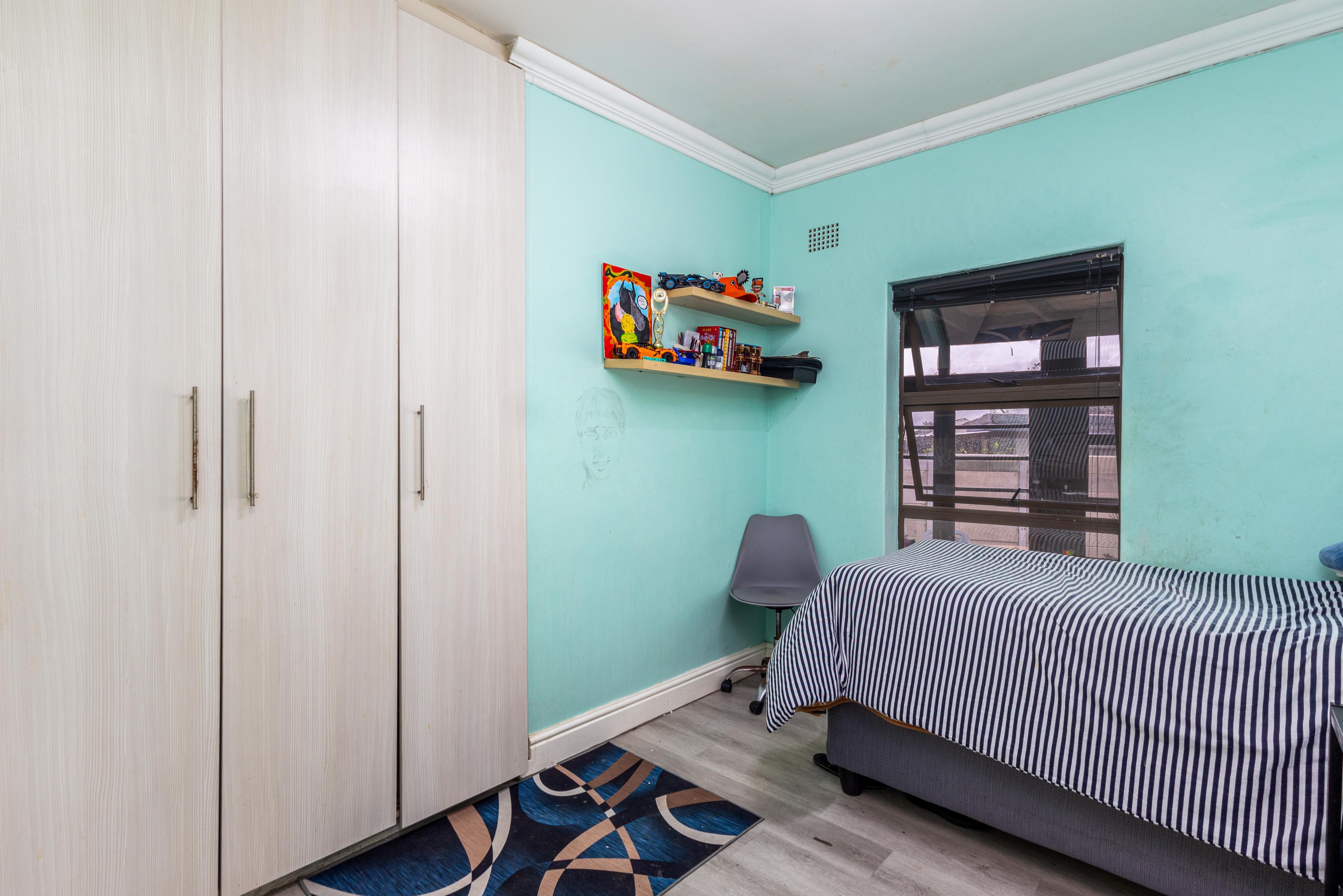Image 16