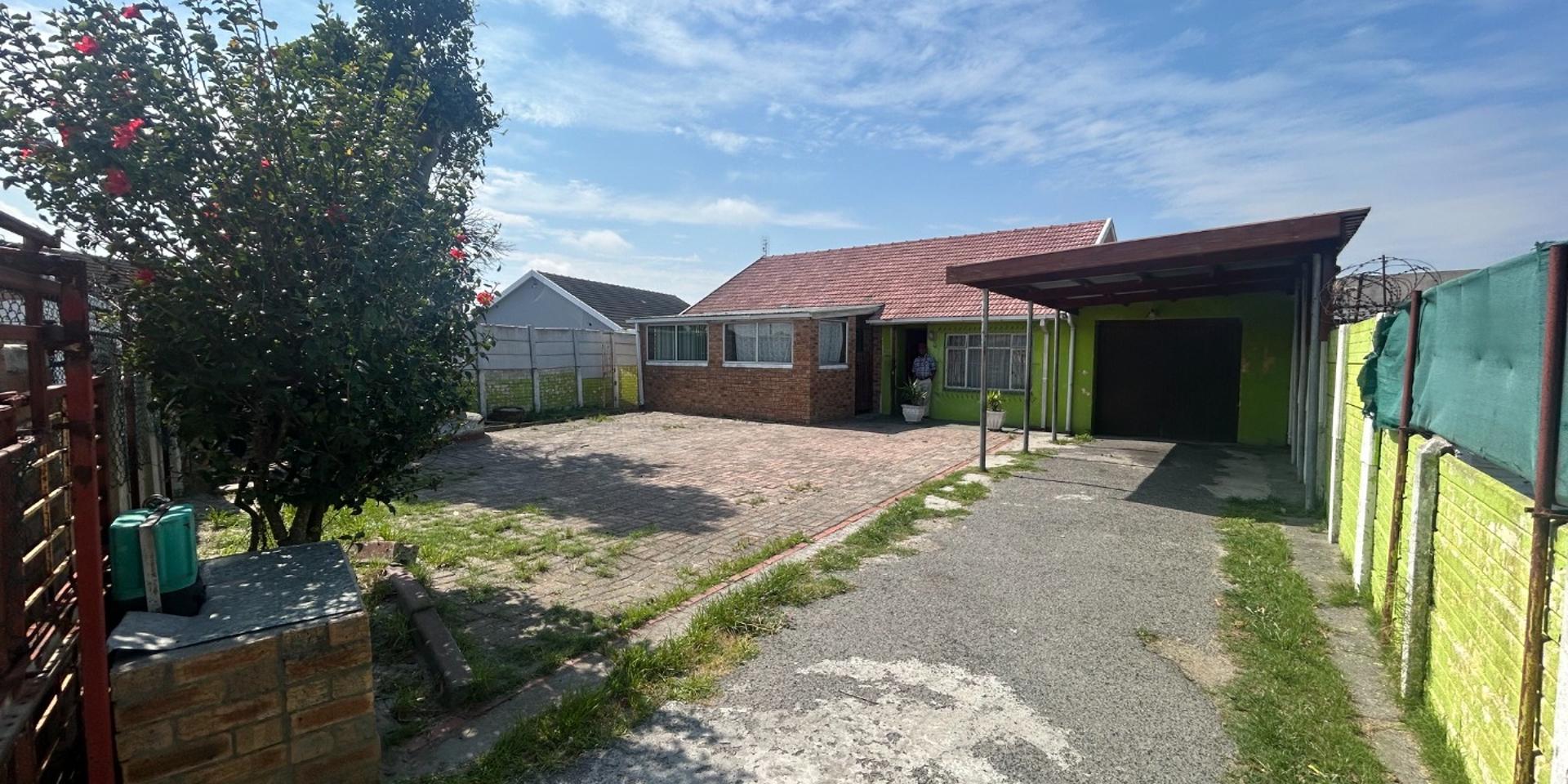 Image 2 of 6