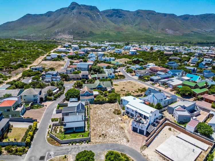 Main property image