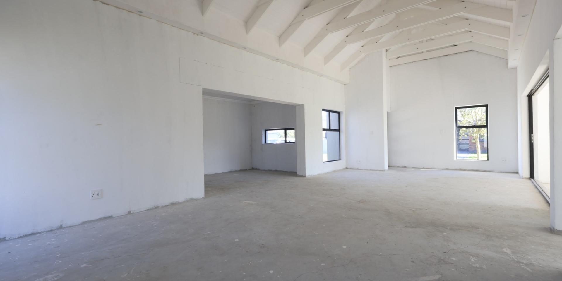 Image 4 of 6