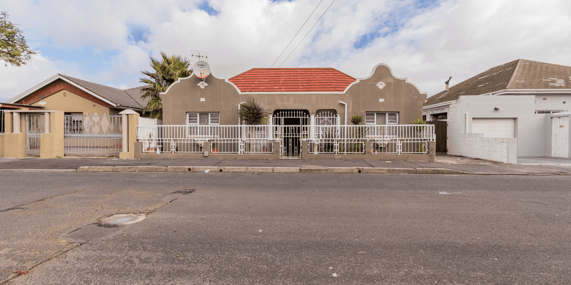 Image 1 of 6