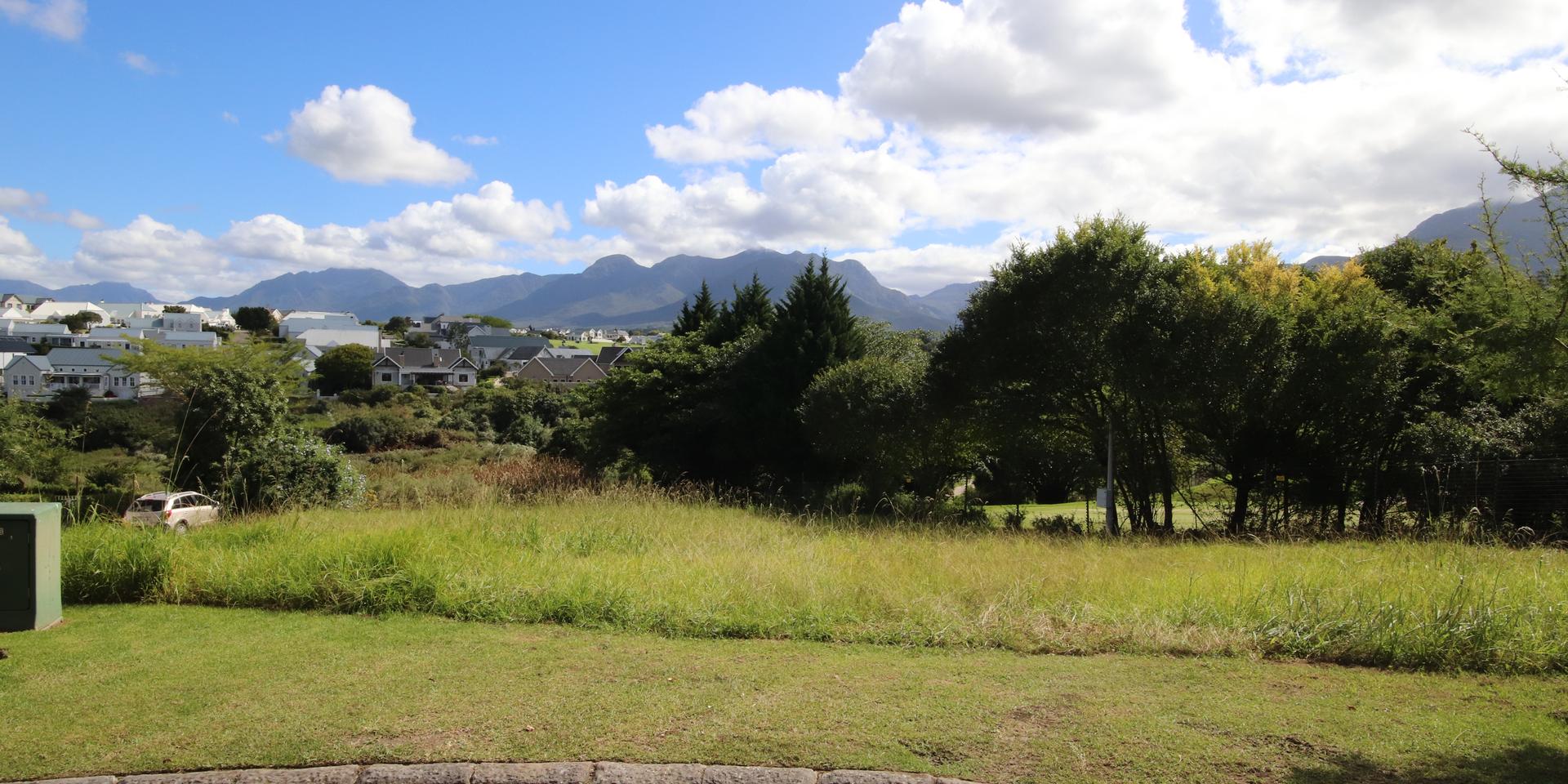 Image 2 of 6