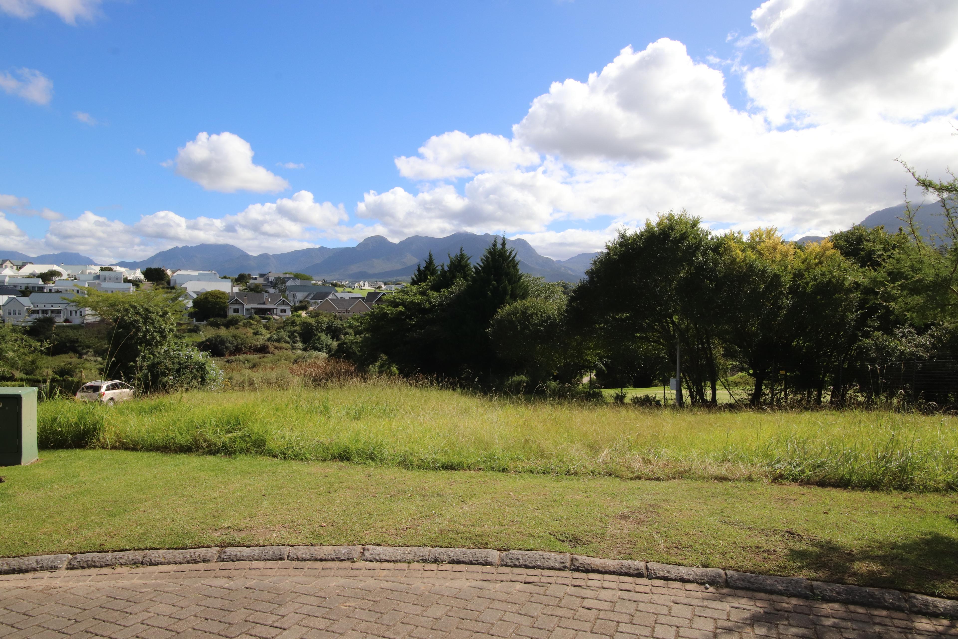 Image 2 of 6