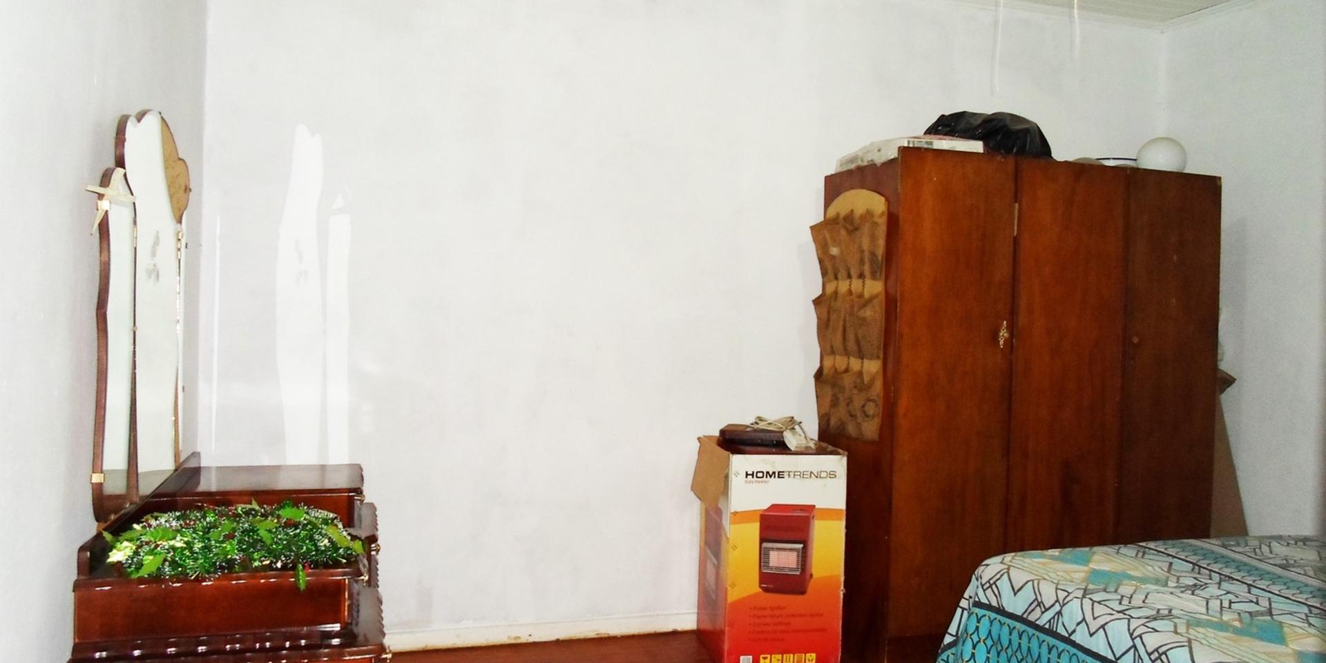 Image 5 of 6
