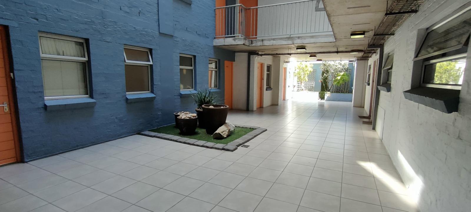 Image 5 of 6