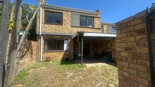 Main property image