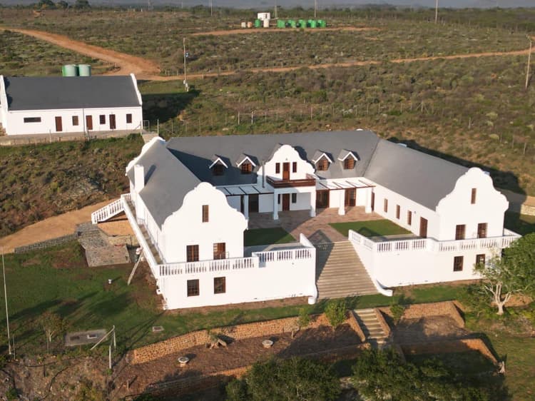 Main property image