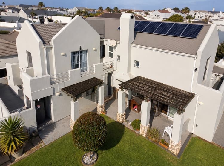 Main property image