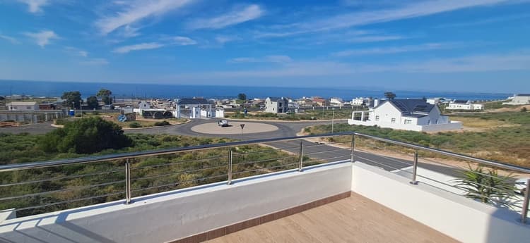 Main property image