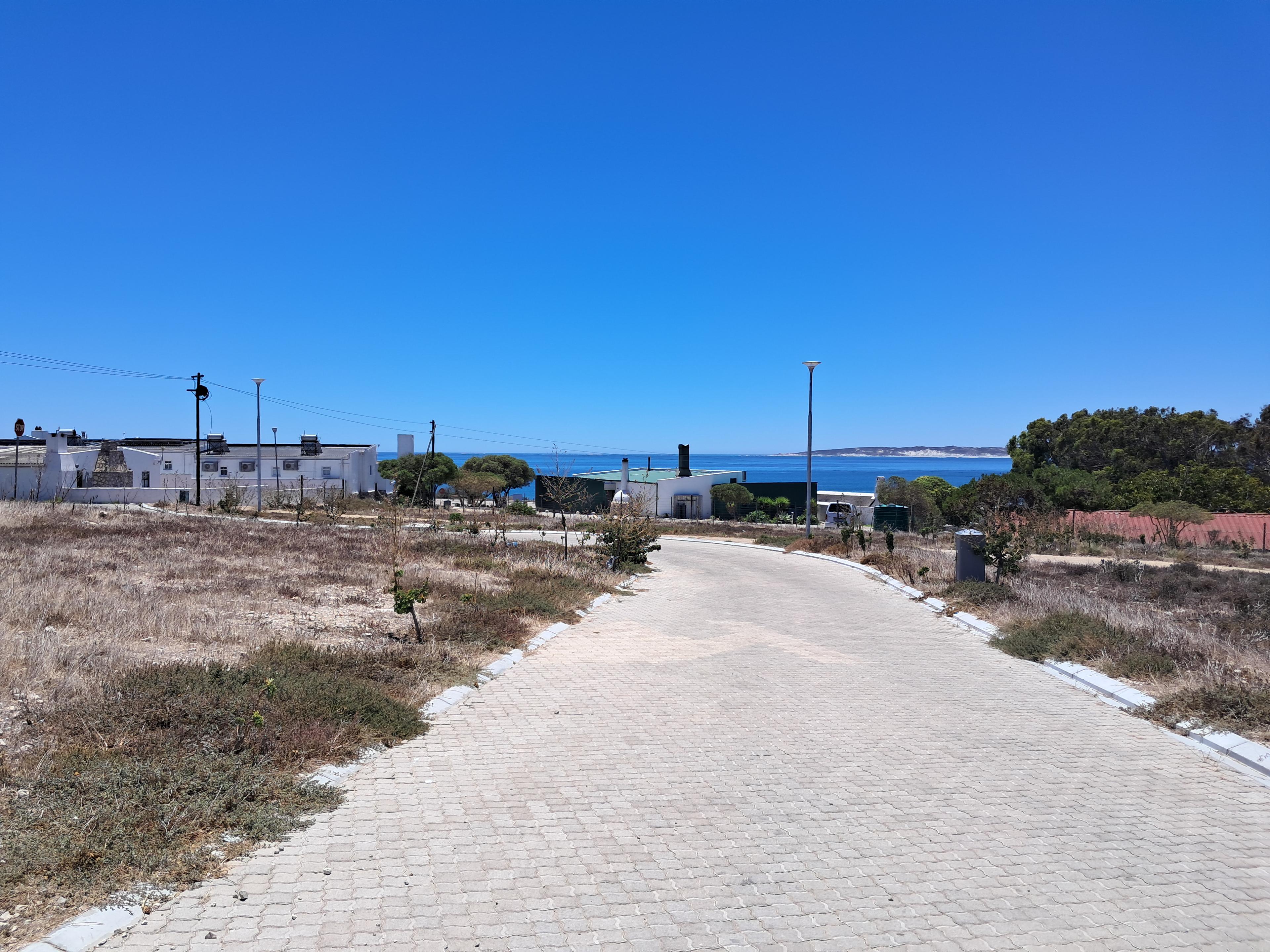 Image 2 of 6