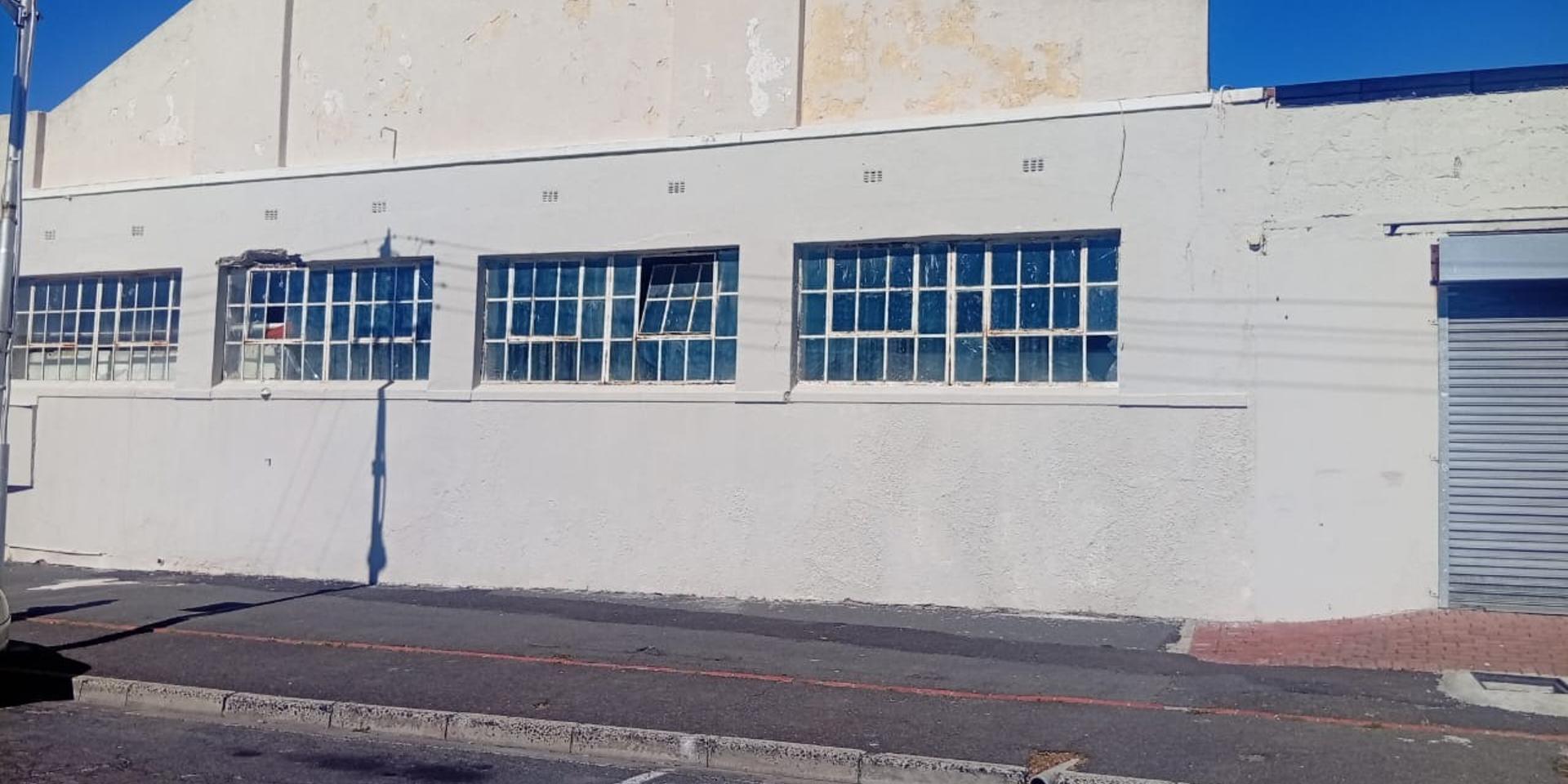 Image 5 of 6