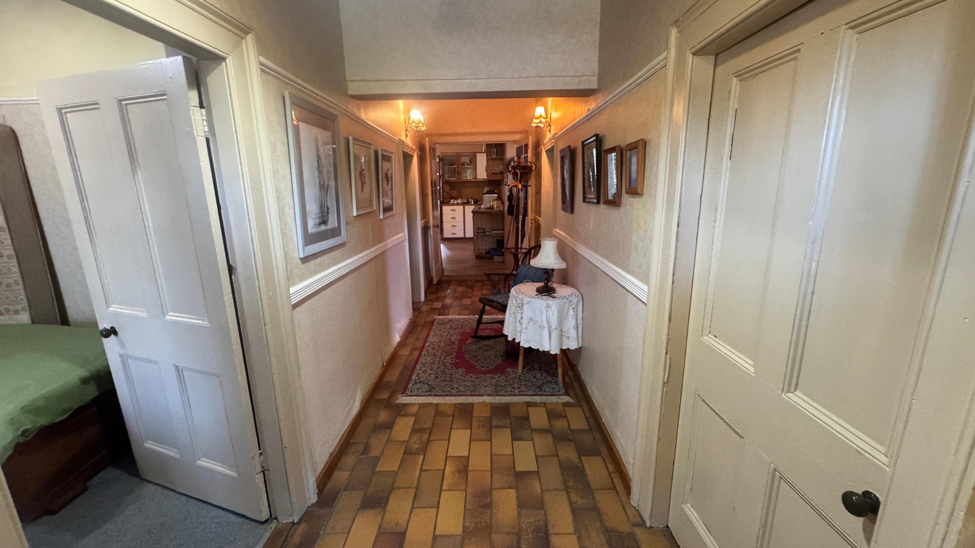 Image 3 of 6