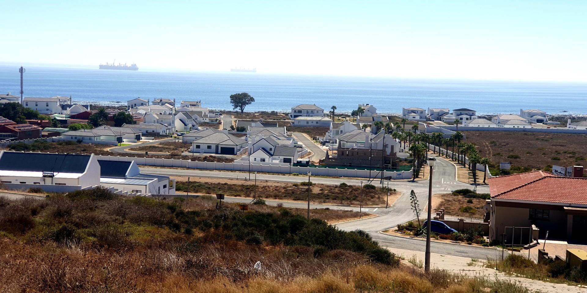 Image 2 of 6
