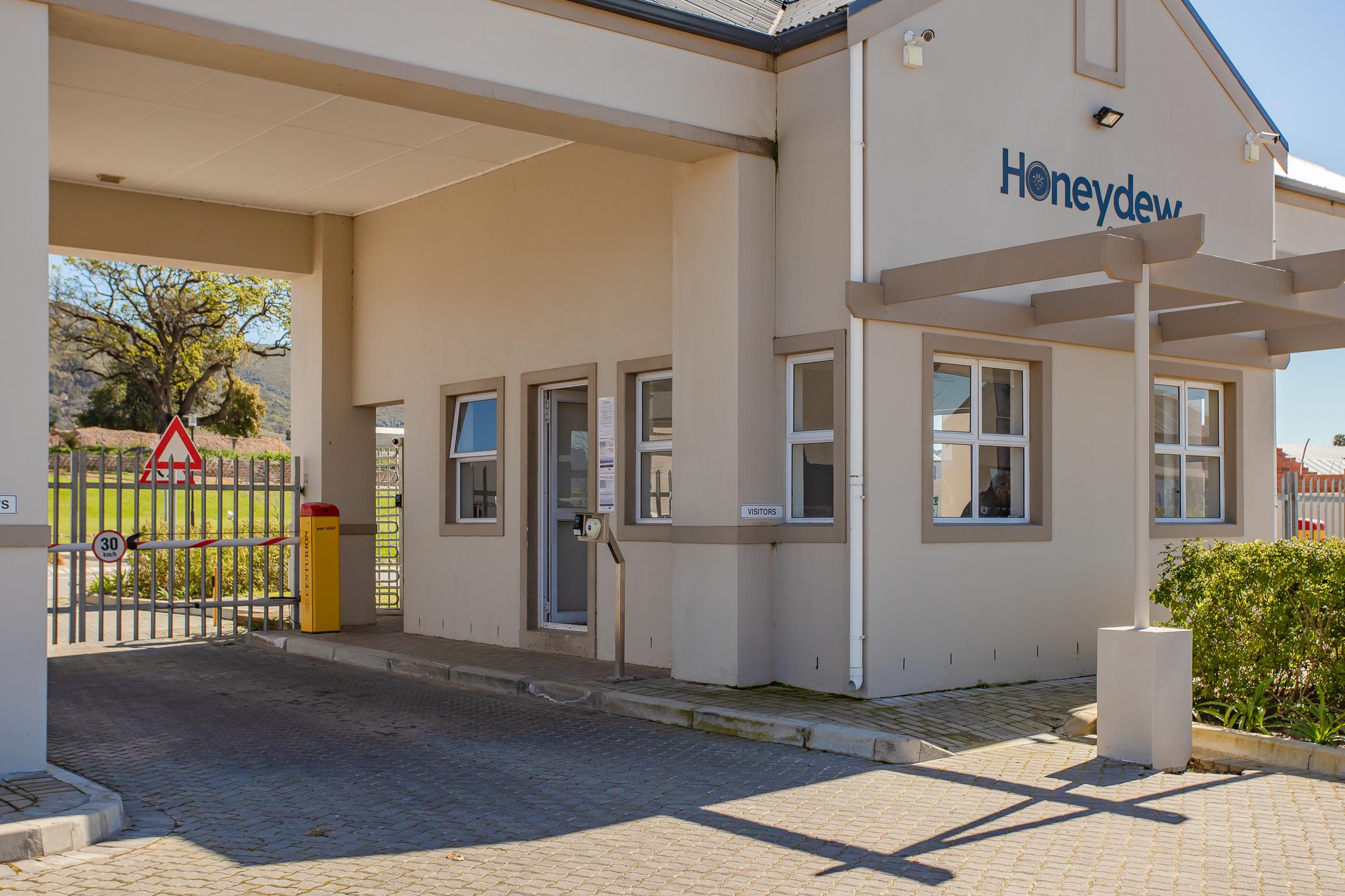 Image 2 of 6