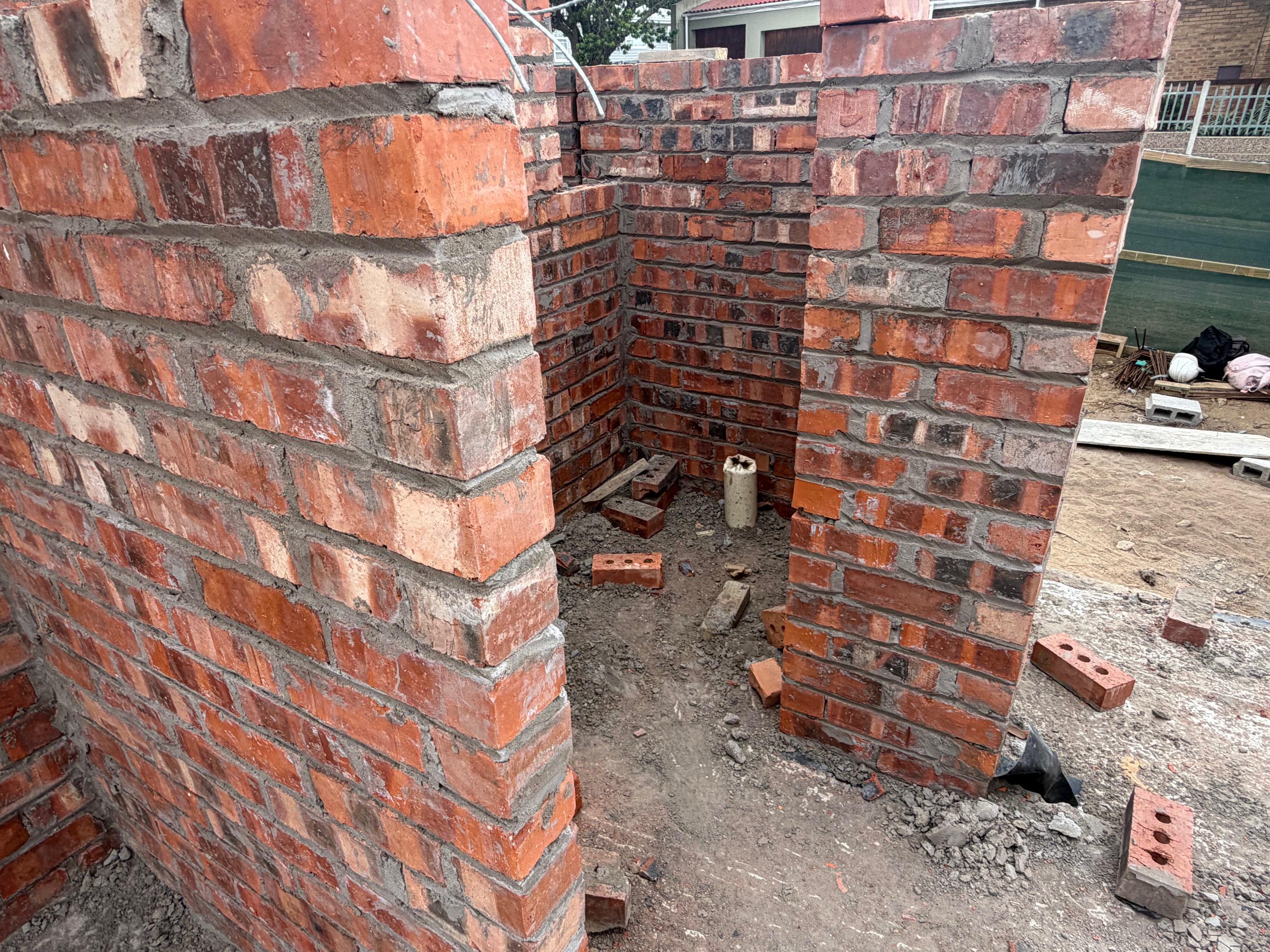 Image 4 of 6