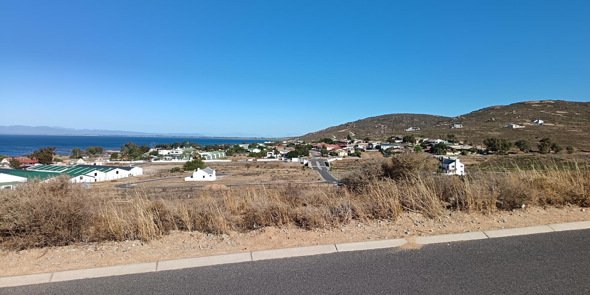 Image 2 of 6