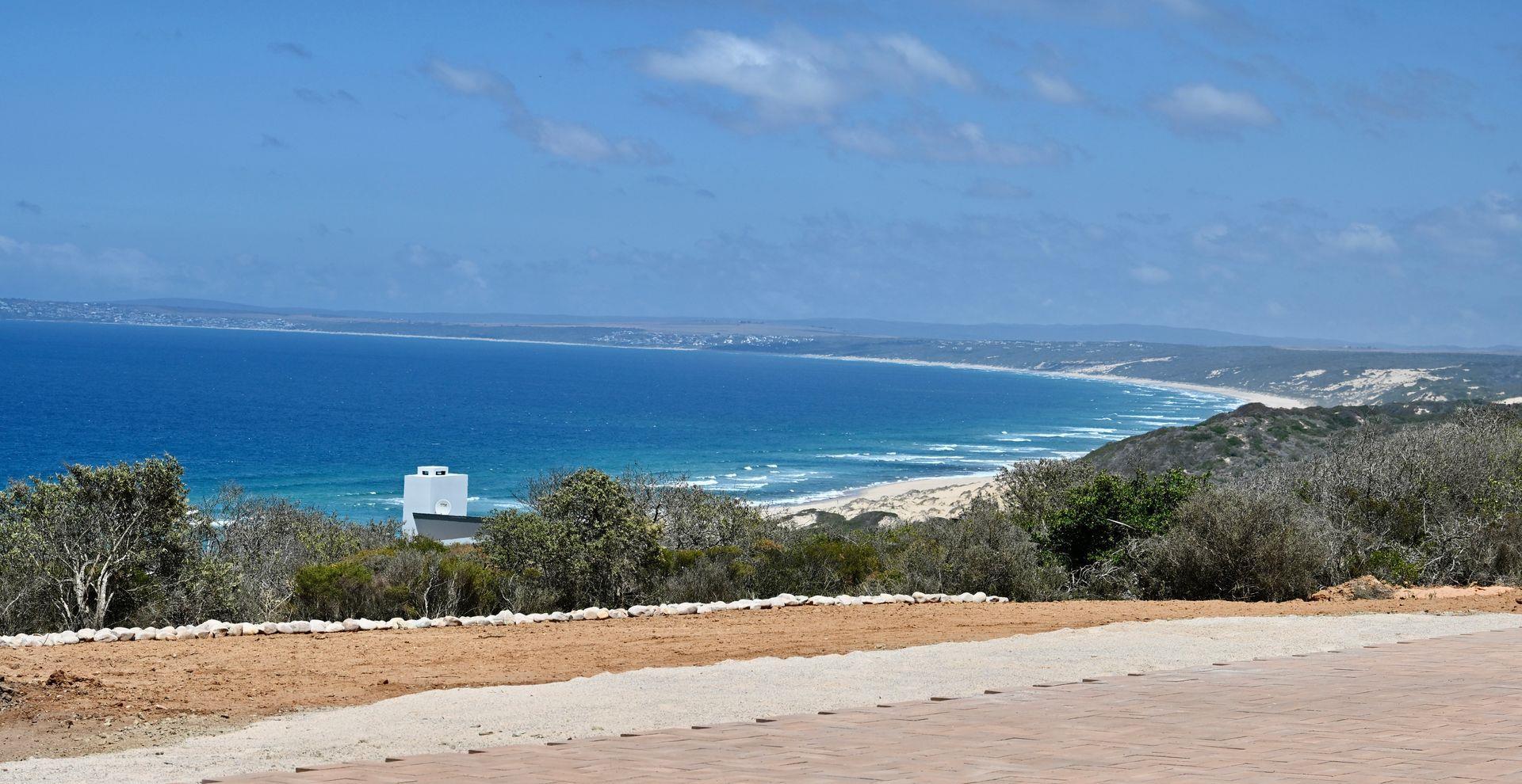 Image 3 of 6