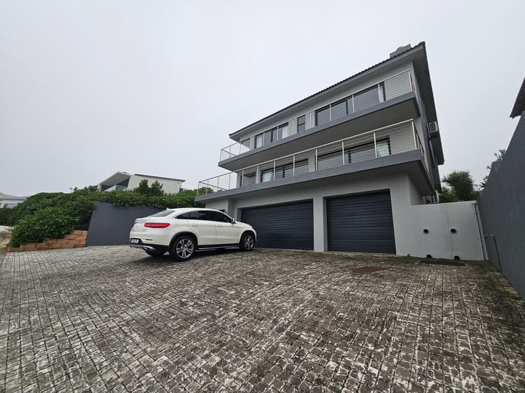 Main property image