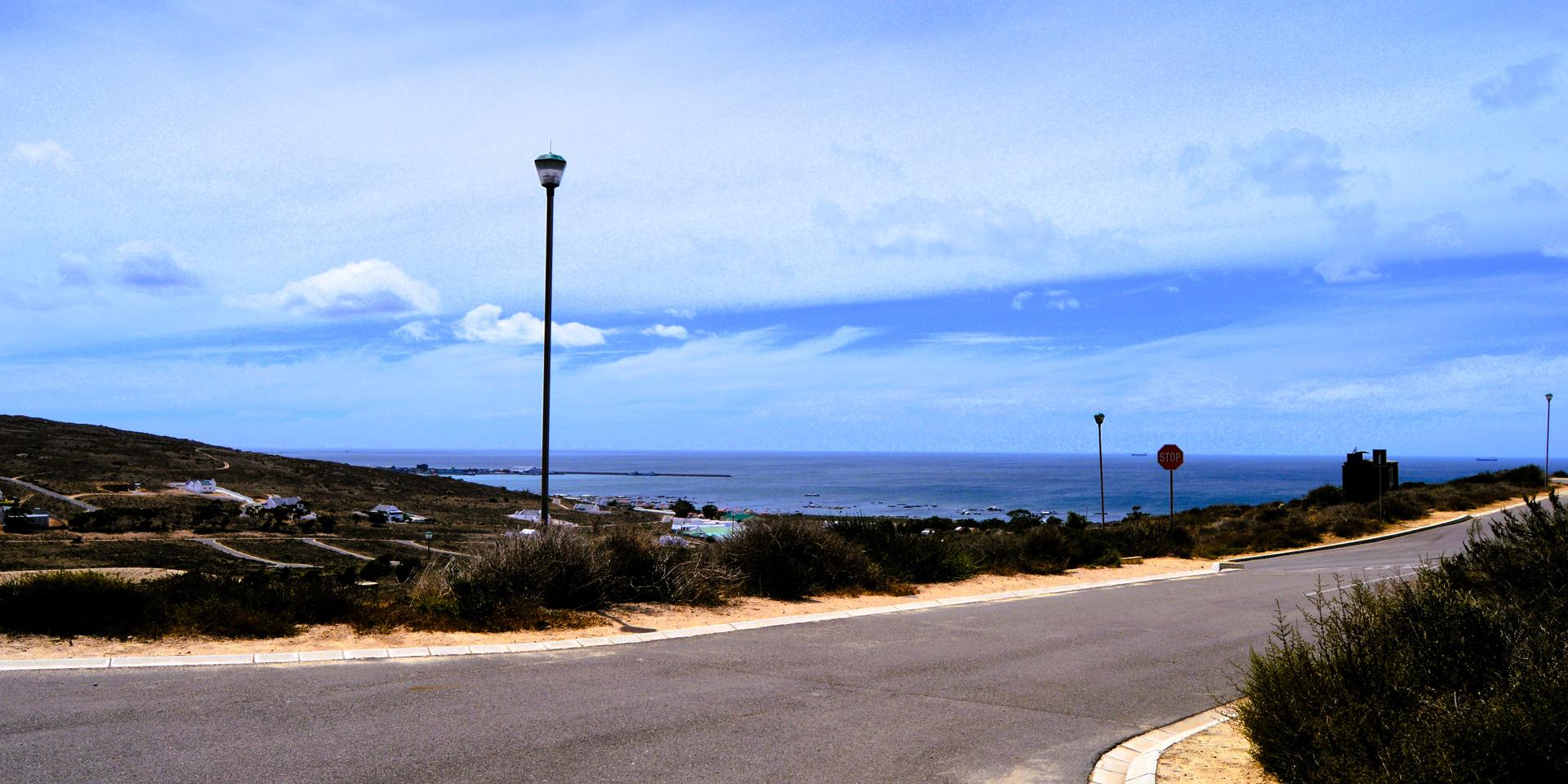Image 4 of 6