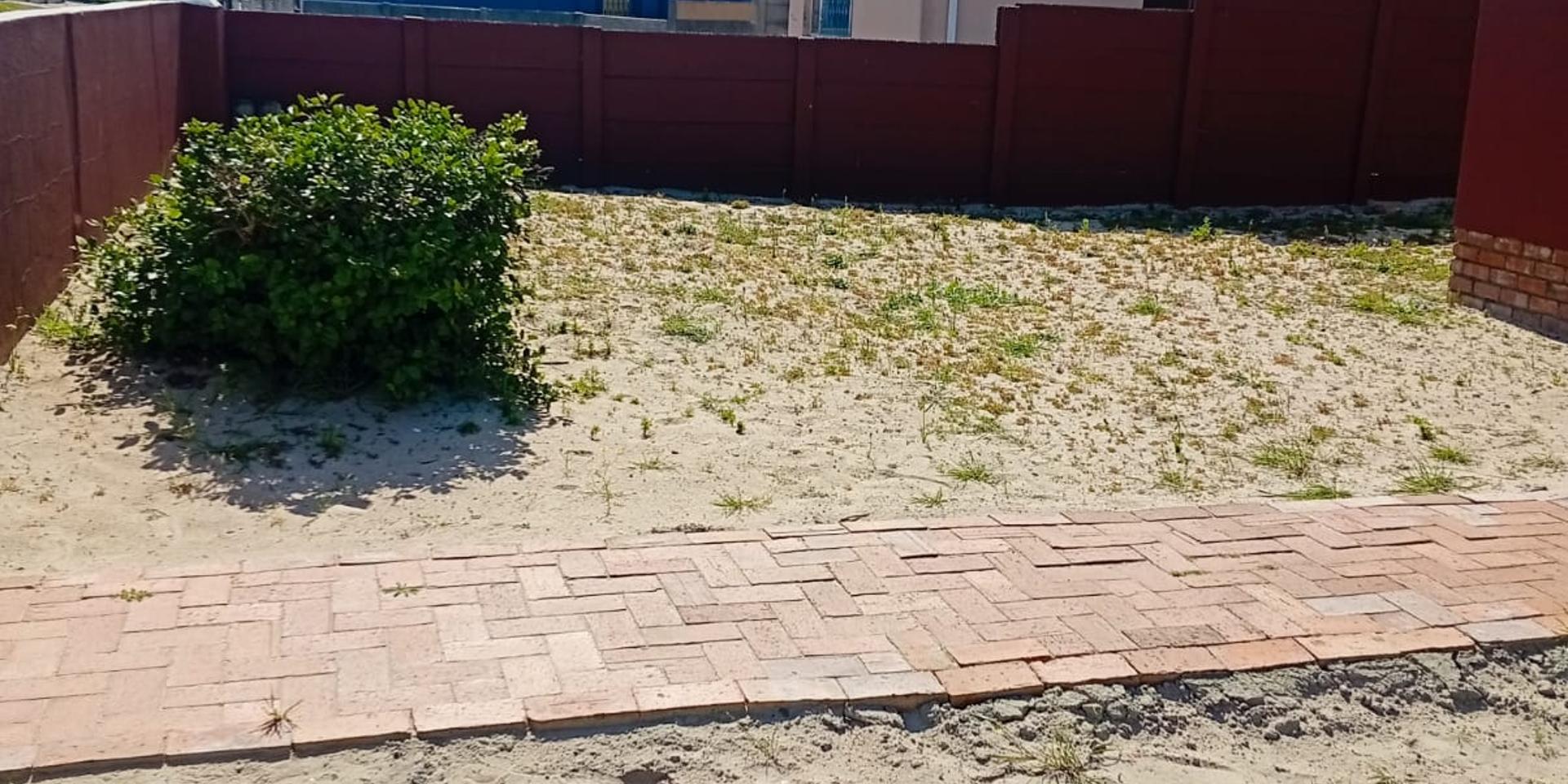 Image 5 of 6