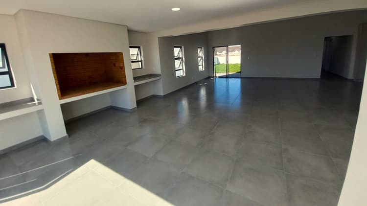 Main property image