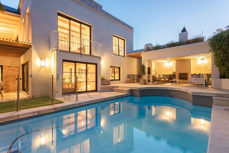 Main property image