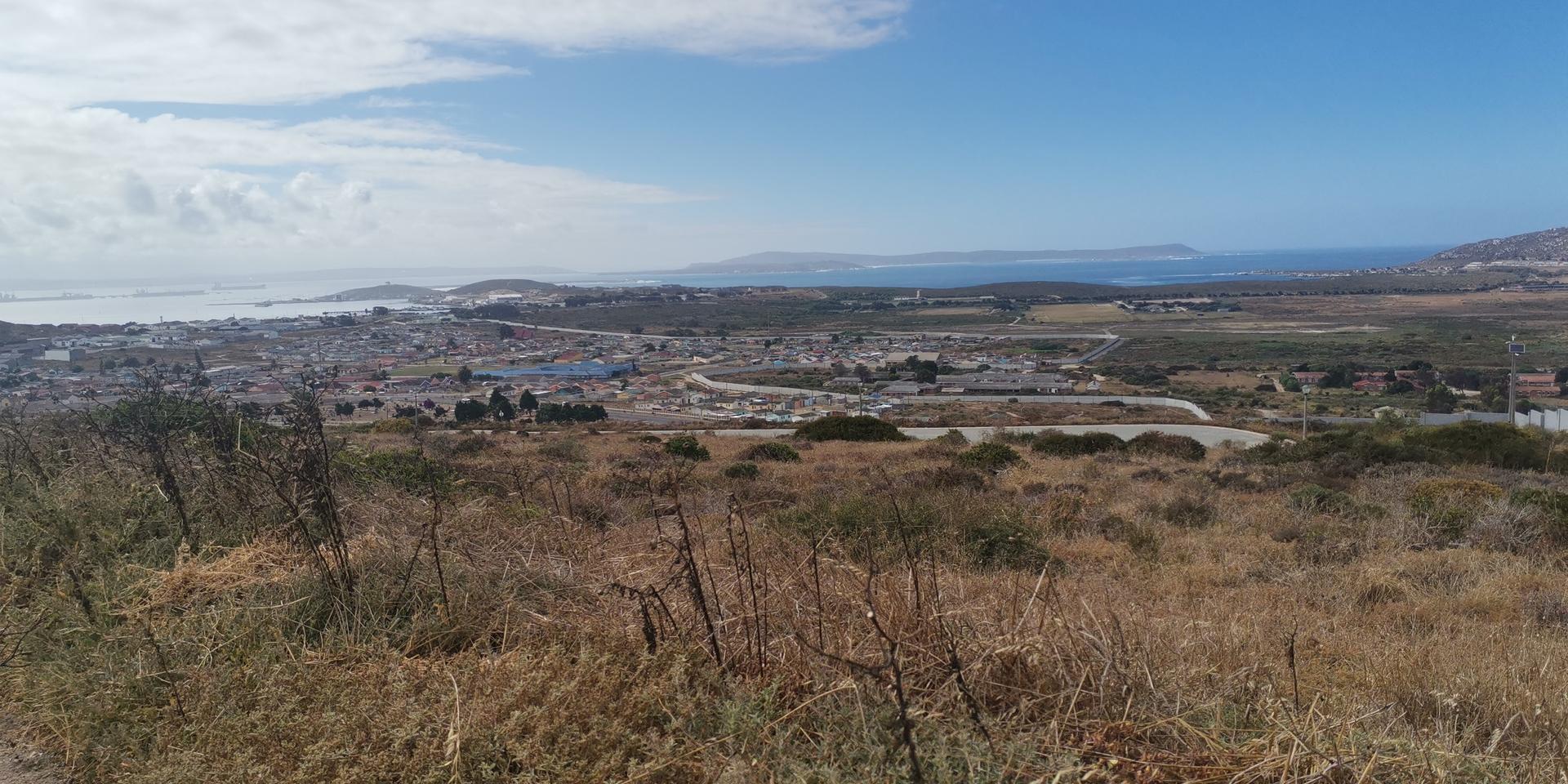 Image 2 of 6