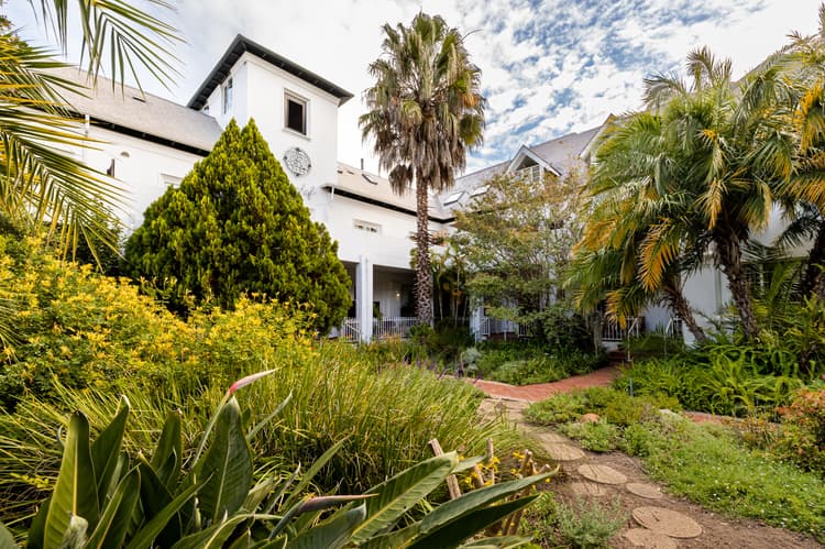 Main property image