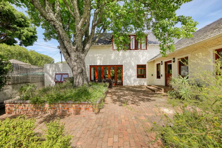 Main property image