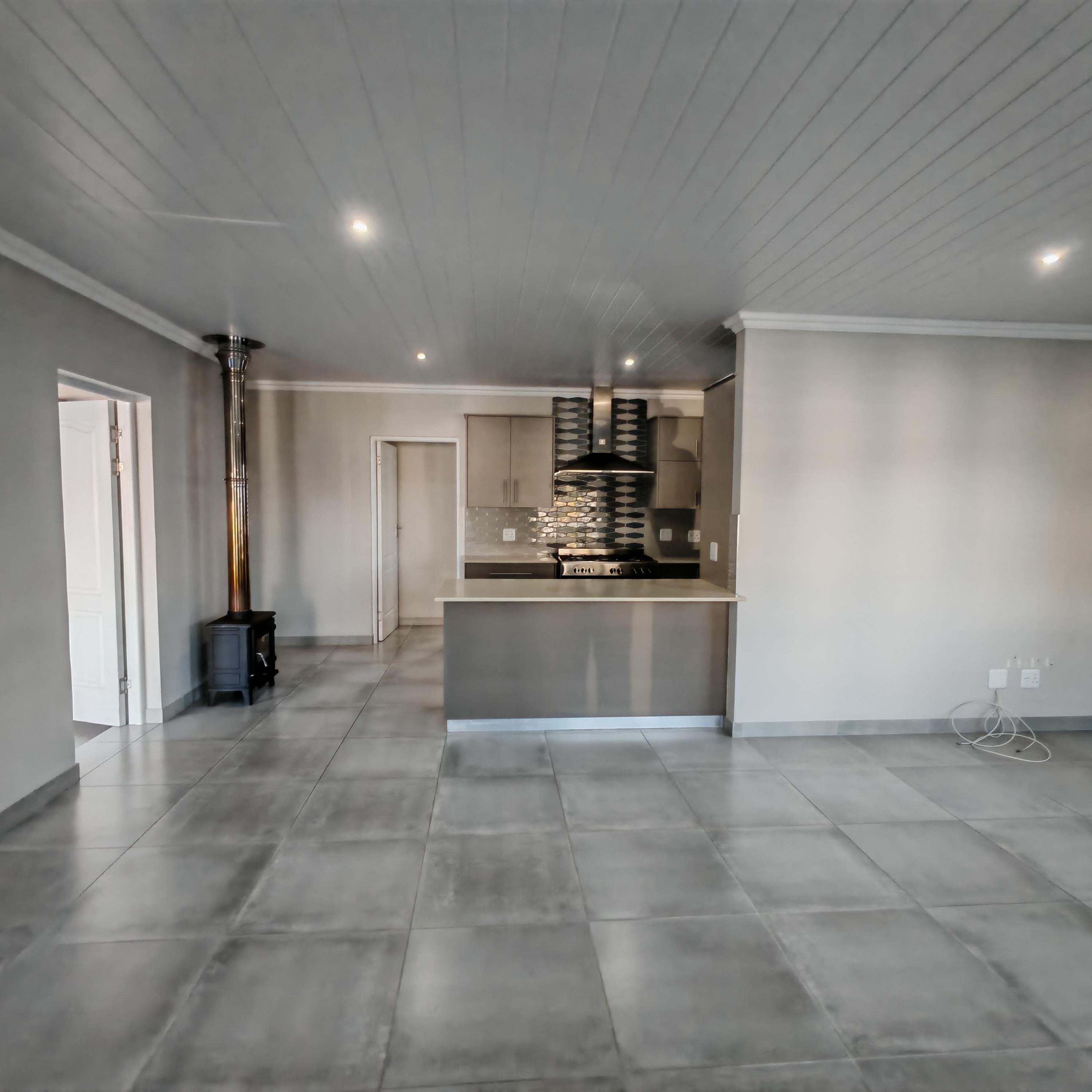 Image 5 of 6