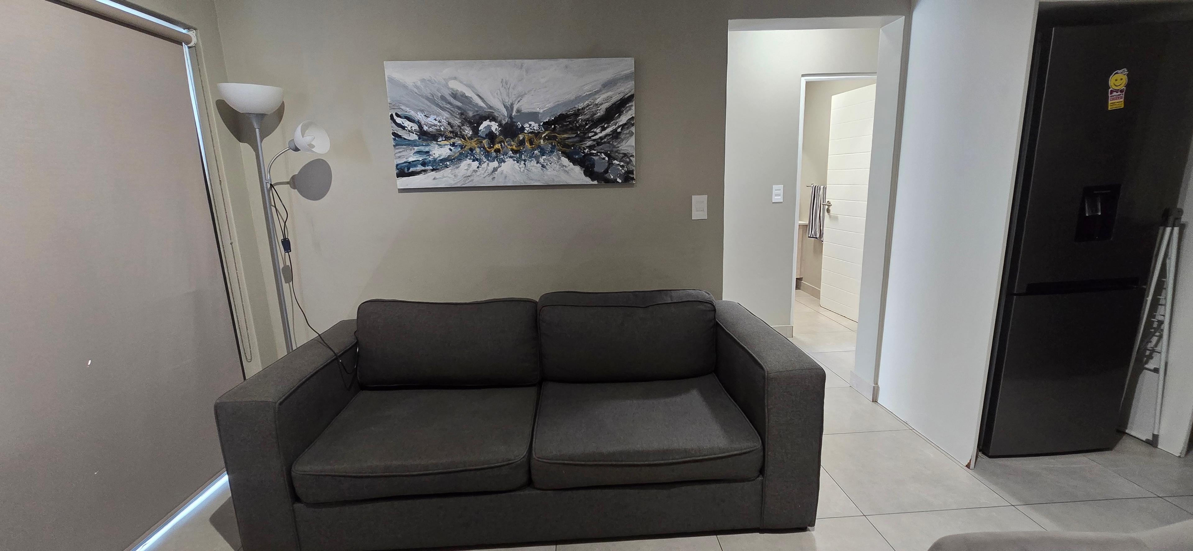 Image 3 of 6