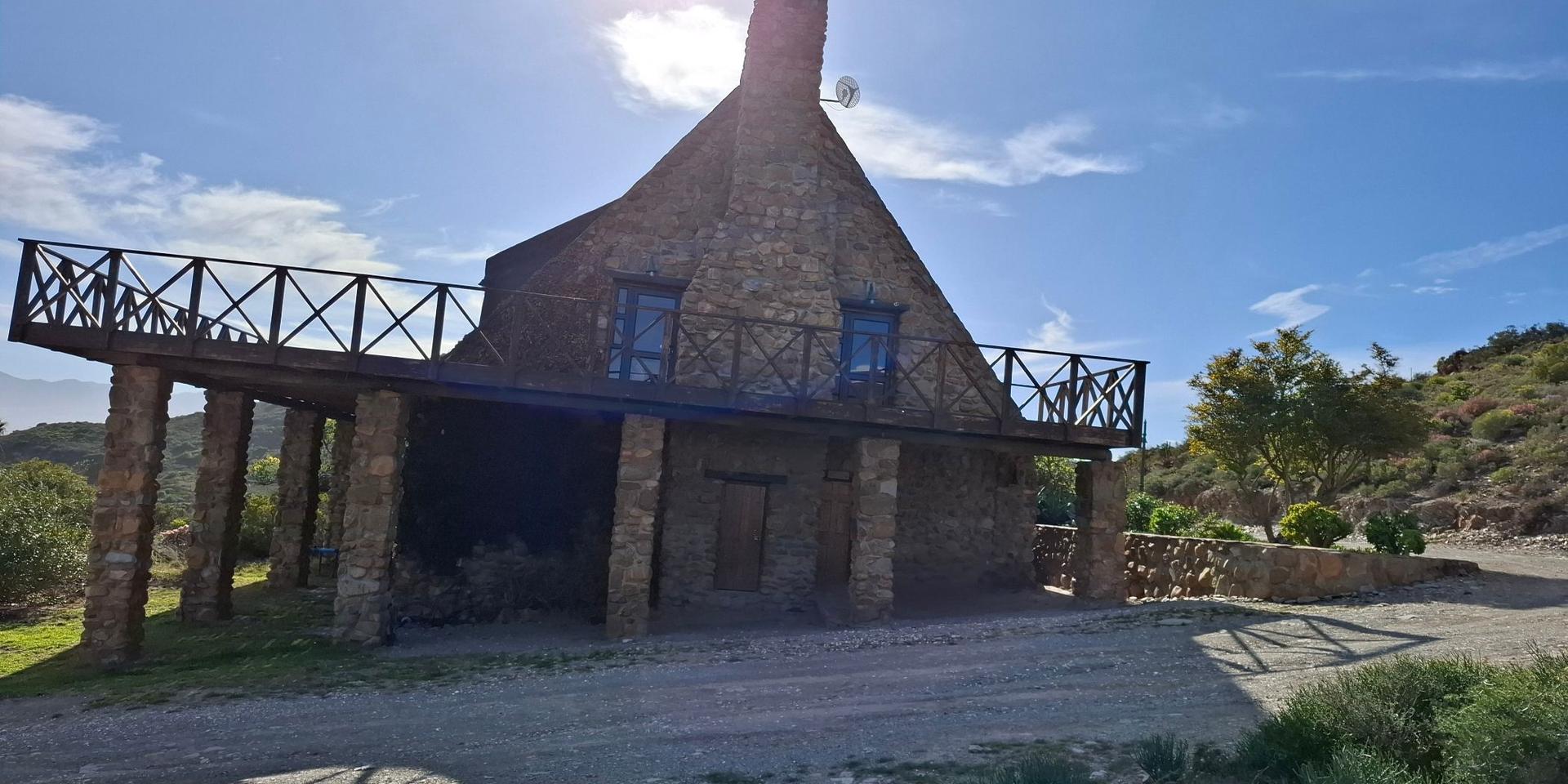 Image 5 of 6