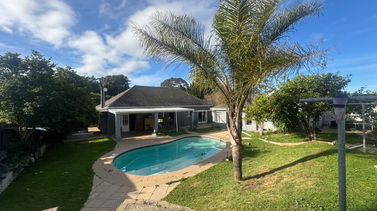 Main property image