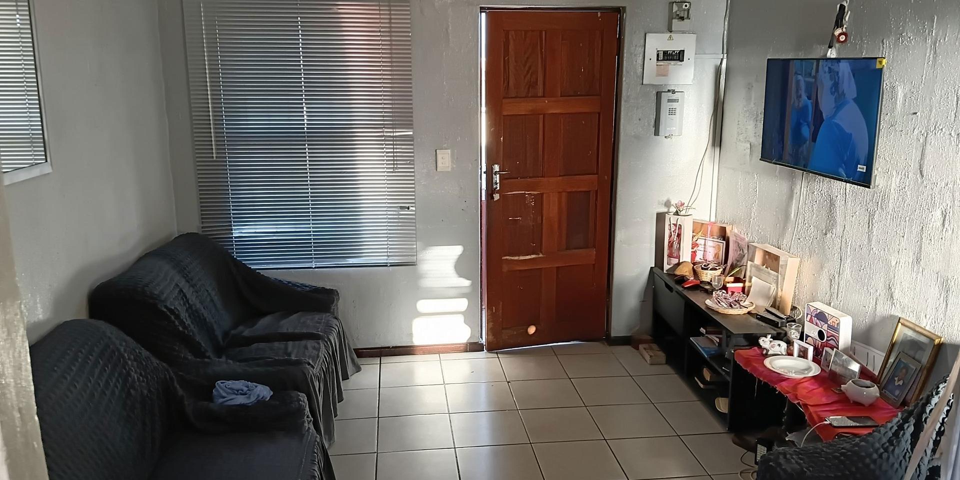Image 5 of 6