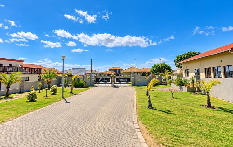 Main property image