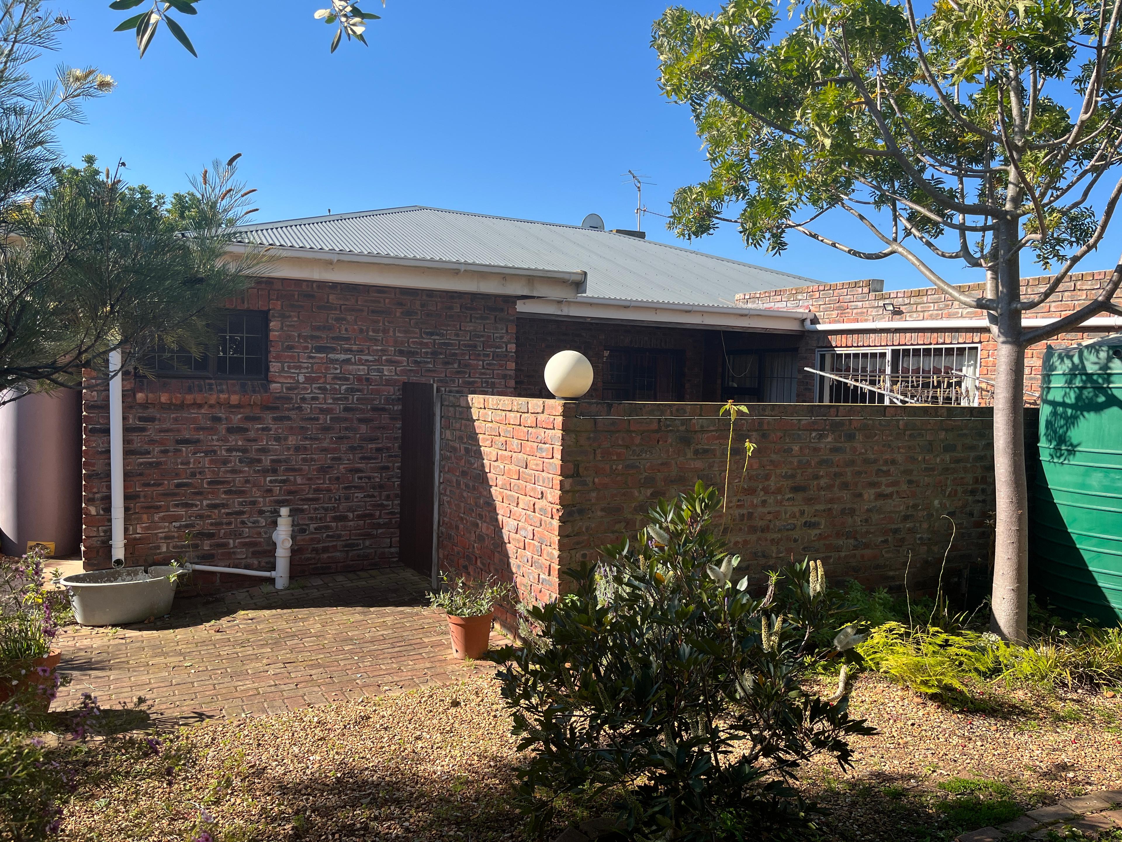Image 12
