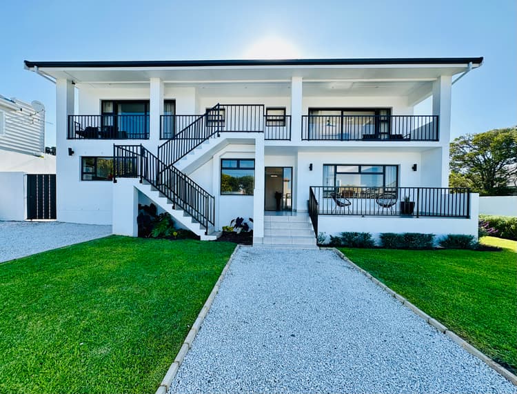 Main property image