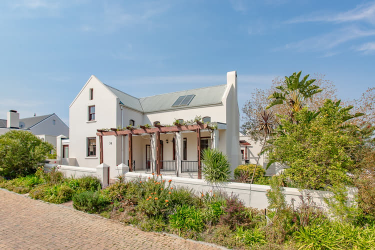 Main property image
