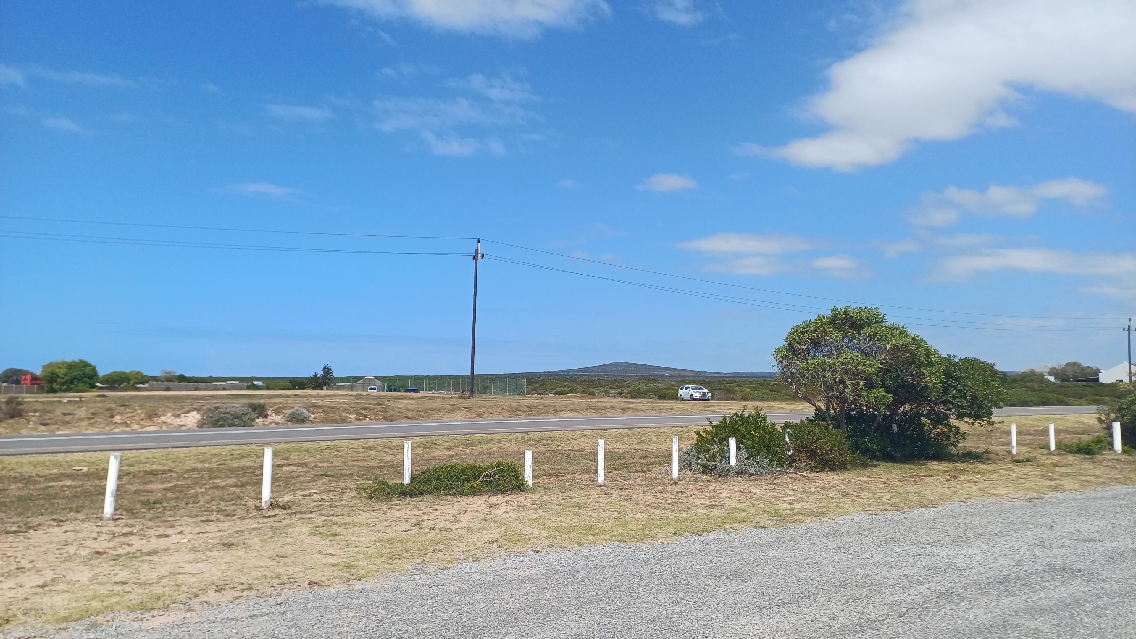 Image 4 of 6