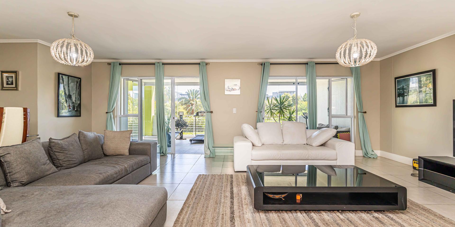 Image 2 of 6