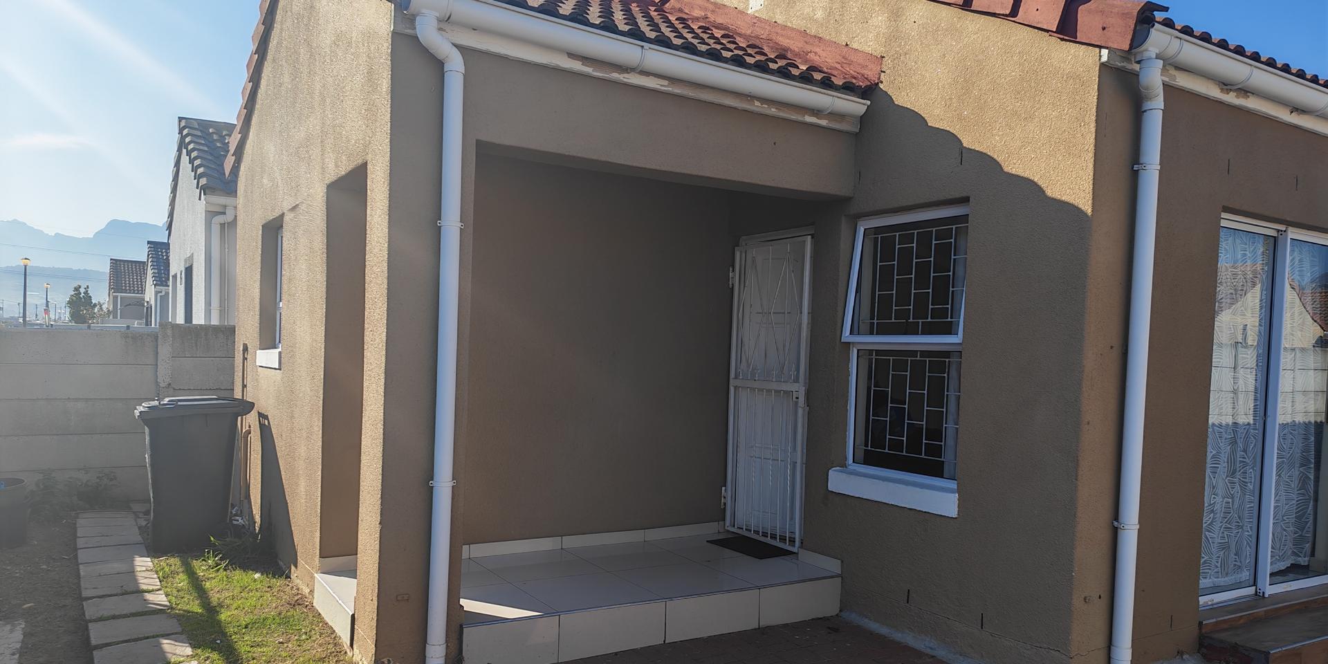 Image 2 of 6