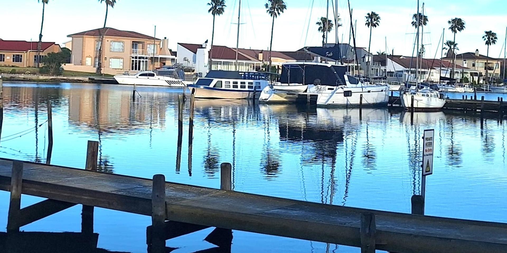 Image 4 of 6