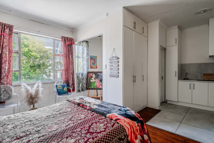 Main property image