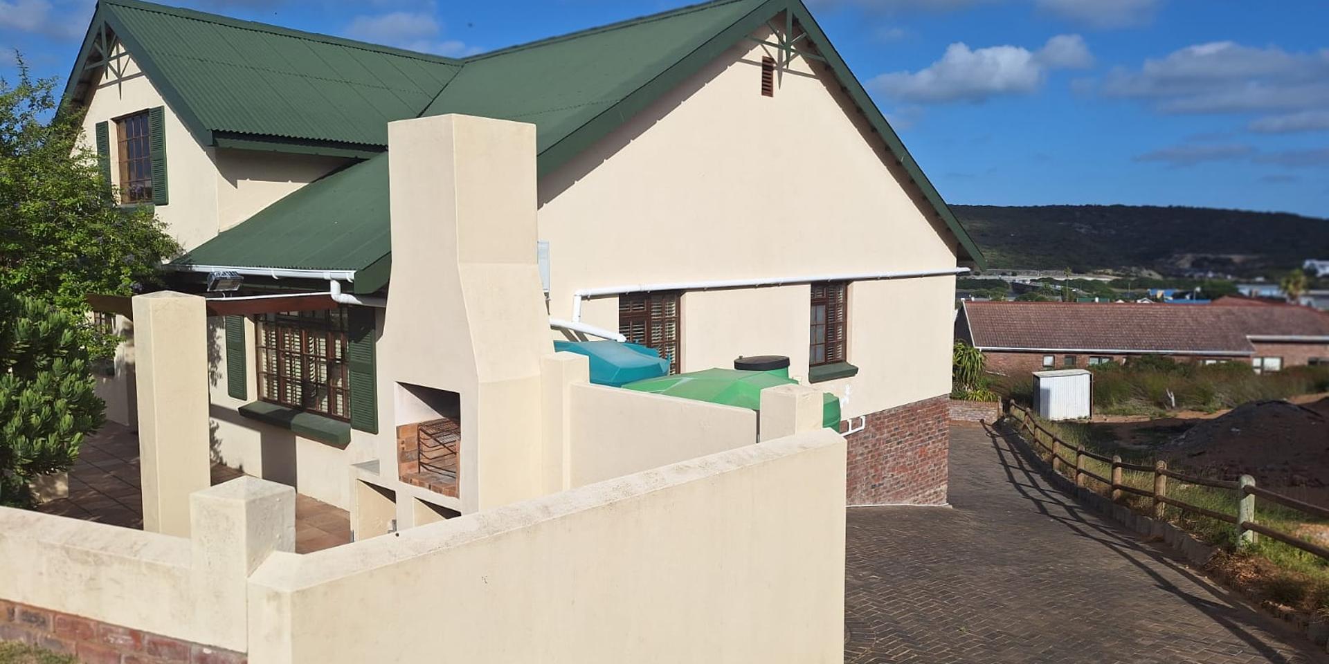 Image 2 of 6